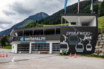 Die Talstation des Preunegg Jets in Schladming im Sommer. • © alpintreff.de - Christian Schön