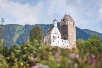 Die Burg Freundsberg. • © TVB Silberregion Karwendel, Angelica Morales