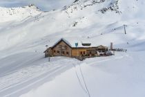 Die Ascherhütte im Skigebiet See-Medrigjoch. • © TVB Paznaun-Ischgl
