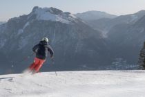 Unterwegs im Skigebiet Feuerkogel. • © Oberösterreich Tourismus GmbH, Martin Fickert