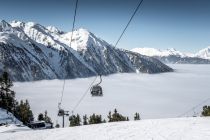 Die Acherkogelbahn im Winterbetrieb. • © Ötztal Tourismus, Rudi Wyhlidal