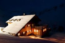 Wer möchte da nicht einkehren? Eine Traumstimmung auf der Rifflseehütte im Pitztal.  • © Pitztaler Gletscherbahn GmbH & Co KG - Roland Haschka 