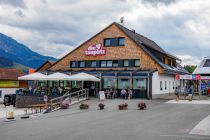 Das Restaurant Die Tauplitzerin in Bad Mitterndorf, direkt neben der Bergbahn. • © alpintreff.de - Christian Schön