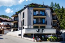 Das Hotel Ullrhaus in St. Anton am Arlberg. • © alpintreff.de - Christian Schön