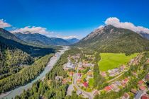 Stanzach liegt direkt am Lech. • © Lechtal Tourismus