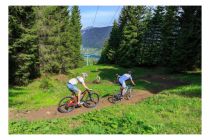 Mountainbiken am Weissensee in Kärnten. • © Weissensee Information