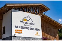 Die Alpenrosenbahn in Westendorf fährt in zwei Sektionen.  • © alpintreff.de - Silke Schön