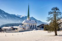 Das romantische Wiesing im Winter. • © Achensee Tourismus