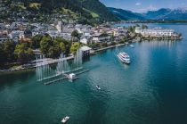 So sieht der Zeller Seezauber bei einer der täglichen Wassershows aus. Abends kommen dann noch Laser und Lichter dazu!  • © Zell am See-Kaprun Tourismus / EXPA Pictures