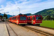 Die Zillertalbahn trifft sich in Fügen-Hart für Fahrten in beide Richtungen. • © alpintreff.de - Christian Schön
