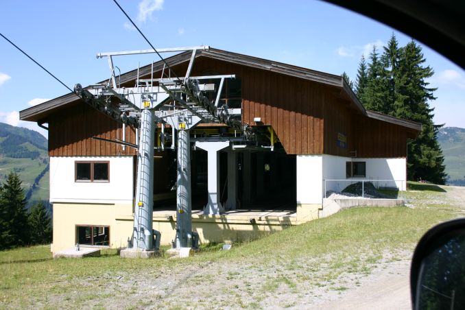 Talstation des Sesselbahn Hieslegg im Sommer © Christian Schön / alpintreff.de