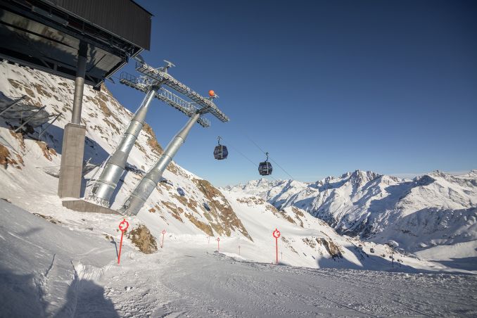 Die neue Weißseejochbahn am Kaunertaler Gletscher © TVB Tiroler Oberland Kaunertal - Severin Wegener