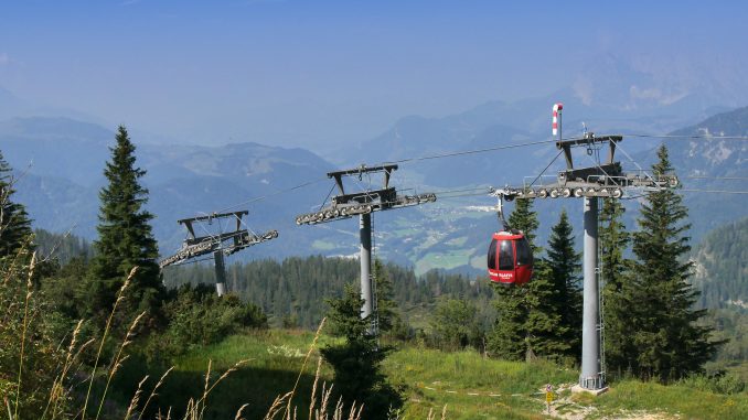 Gondelbahn Waidring Steinplatte - © Christian Schön