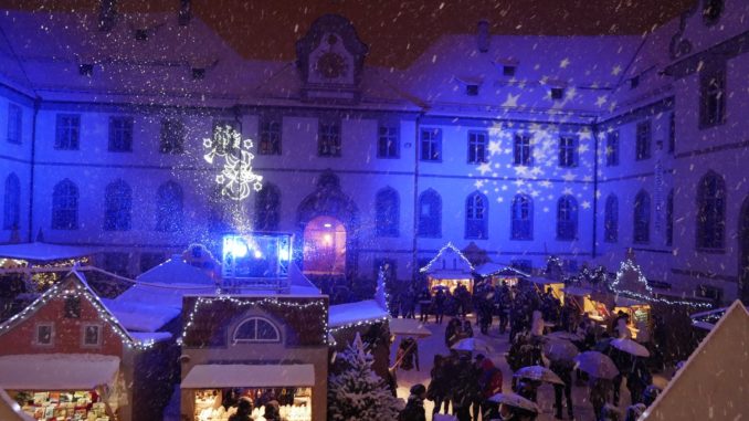 Der Füssener Adventsmarkt ist ein besondere Zeit im Jahr. // Foto: Füssen Tourismus und Marketing, David Terrey