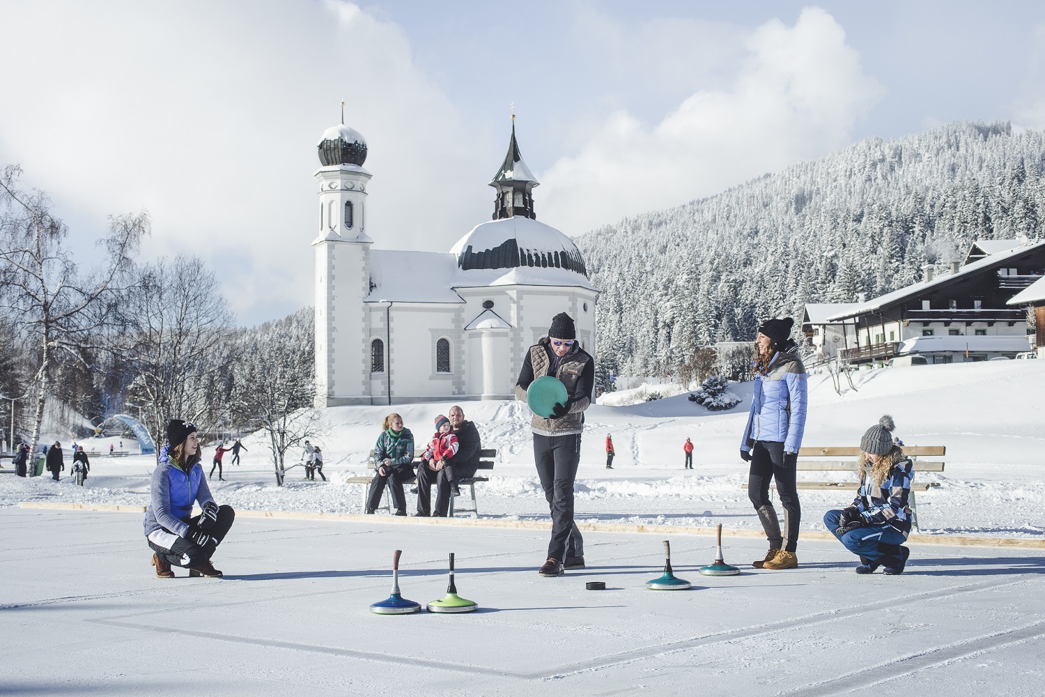 Olympiaregion Seefeld_Eisstockschiessen(c)Olympiaregion Seefeld_Stephan Elsler