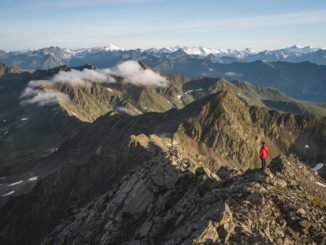 Das Land der Berge zwischen Nationalpark Hohe Tauern und Lienzer Dolomiten bietet unendlich viel Platz zum Durchatmen. // Foto:TVB Osttirol/Thomas Herdieckerhoff