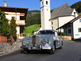 So war es im Jahr 2020: Die Kitzbüheler Alpenrallye startet natürlich auch 2021. Foto (c): Albin Ritsch