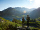 Mit dem Blick auf den Formarinsee, aus dem der Wildfluss Lech entspringt, startet die Weitwanderroute Lechweg am österreichischen Arlberg. // Foto: Verein Lechweg