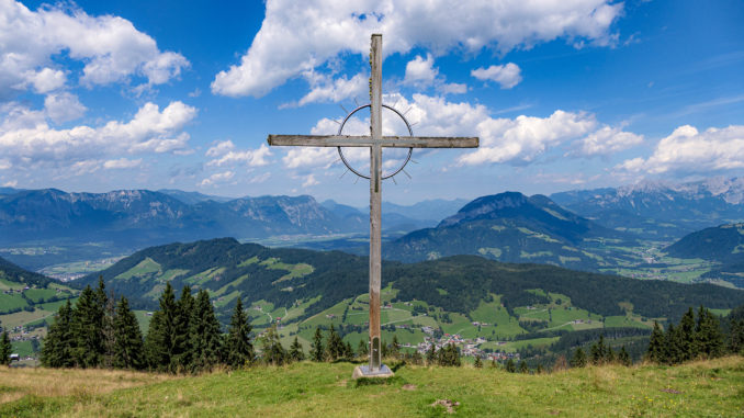 Ausblick vom Markbachjoch in der Wildschönau in Tirol. // Foto: alpintreff.de - Colin Schön