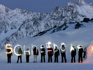 Außerewöhnlich: Übernachten im Iglu in Hochoetz. // Foto: schneedorf.com