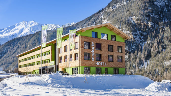 Das neue Explorer-Hotel in Farchant. // Foto: Explorer Hotel