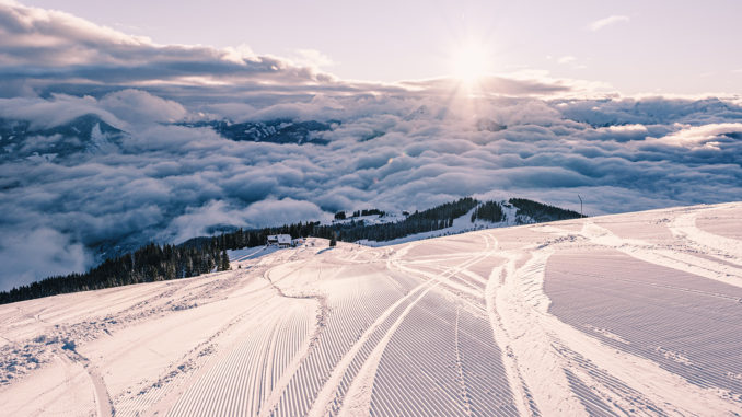 Sonnenaufgang im Skigebiet Schmittenhöhe. // Foto: Zell am See-Kaprun Tourismus