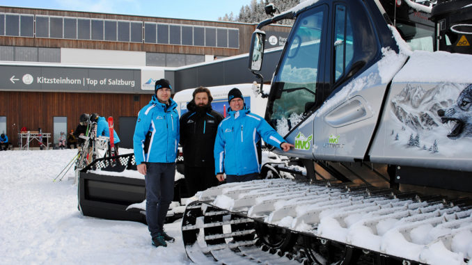 v. l.: MMag. Thomas Maierhofer – Kaufmännischer Prokurist der Gletscherbahnen Kaprun AG, Alois Kapeller – Pistenpräparierung Maiskogel, Ing. Norbert Karlsböck – Vorstandsdirektor der Gletscherbahnen Kaprun AG // Foto: Kitzsteinhorn