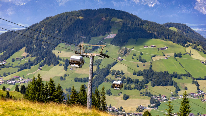 Schöne Aussichten nach der Fahrt mit der Markbachjochbahn. // Foto: alpintreff.de - Silke Schön