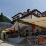 Die einladende Talstation der Gerlitzen Kanzelbahn.