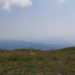 Da hinten ist der Wörthersee.