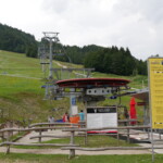 Klein aber fein. Die Aufstiegshilfe für die Sommerrodelbahn und den Bike Park.